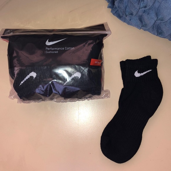nike performance cushion socks